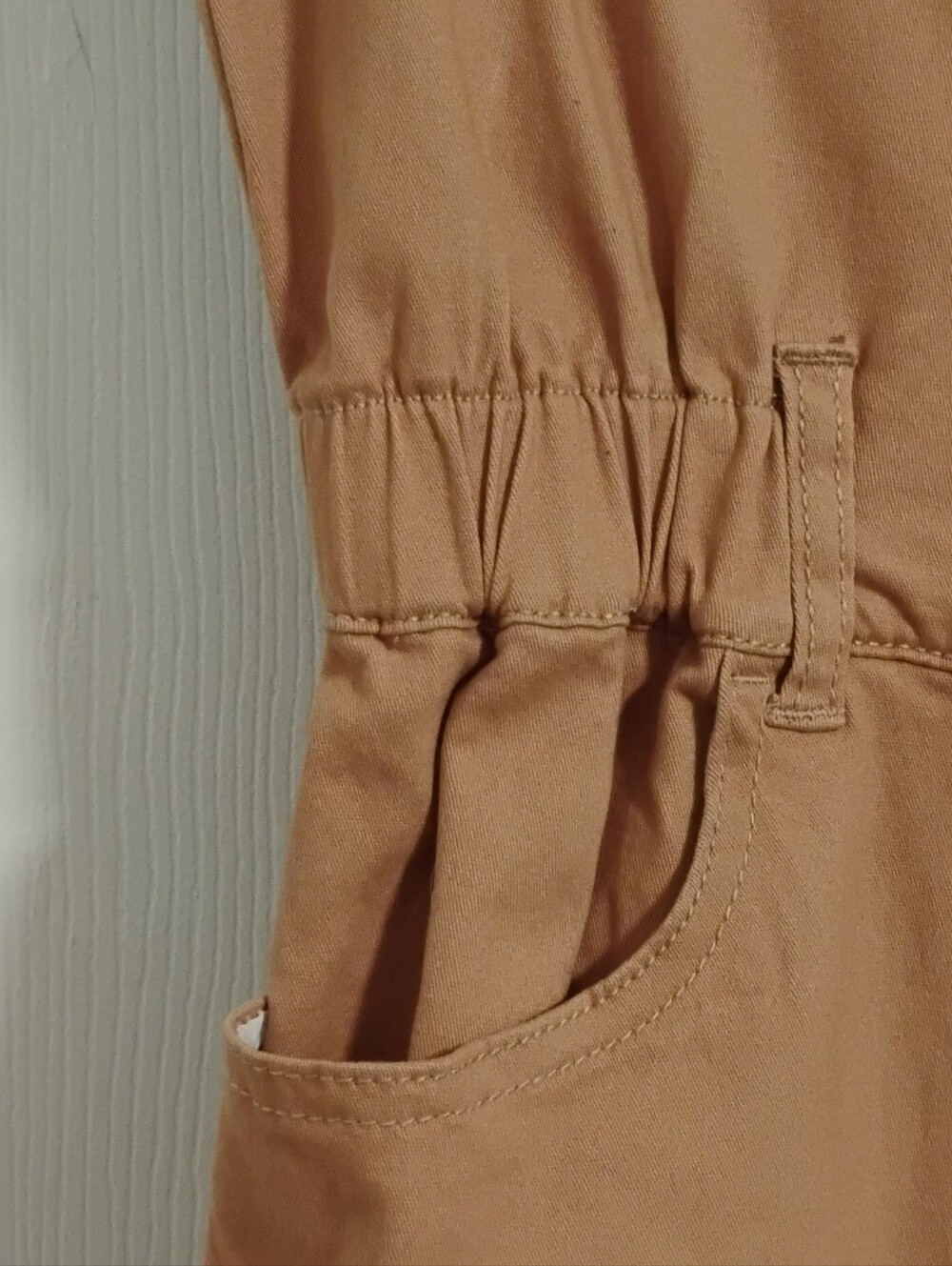 Regeneration By Celebrity Pink Women's Button Down Jumpsuit in Pink Salmon Sz. L - Picture 7 of 12